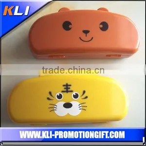 Cute Cheap Custom Clear Plastic Glasses Cases thumbnail-4