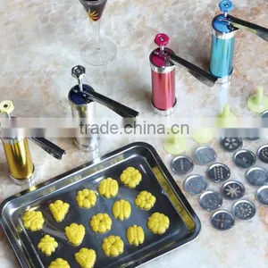Aluminium Home-made Biscuit and Cookie Press Maker thumbnail-1
