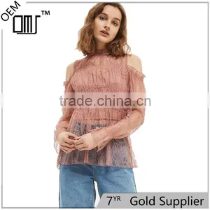 2017 OEM Spring Romantic Pink Lace Frill Strapless Women's Blouses thumbnail-1