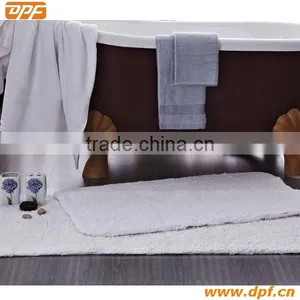 Bath Mat thumbnail-1