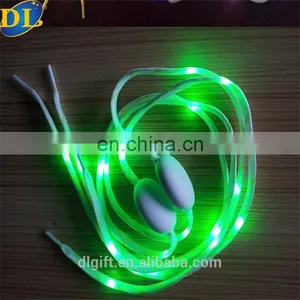 America Wholesale Cute Led Flashing Shoelace for Christmas Gift thumbnail-1