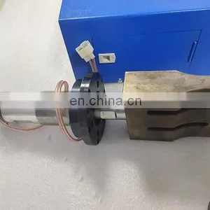 Made in China Hot Selling Prices 20kHz 2000W Ultrasonic Welding Machine for Nonwoven Mask Earloop Welding thumbnail-3