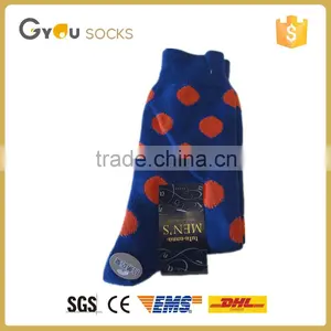 Japan Style Women Winter Red Pot Pattern Tube Socks in High Quality thumbnail-1