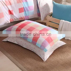 China Manufacturer Plaid Pattern Colorful Print Your Own Duvet Cover Vintage Pillowcase Single Bed Comforter Set thumbnail-4