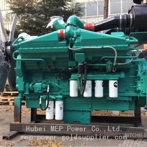 1000kVA Diesel Generator Powered by Cummins Engine KTA38-G5 Three Phase , 400 / 230V thumbnail-5