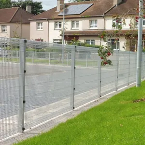 China Suppliers Galvanized Powder Coated Welded Wire Mesh Roll Top Fencing Panels BRC Fence thumbnail-6