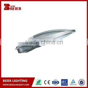 3 Years Warranty Patented LED 70W Single Arm Solar Powered IP65 Led Solar Street Lamp thumbnail-3