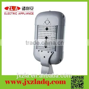 Manufacturer of New Design Outdoor Led Street Light Fixture 70W thumbnail-5