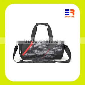 Best Quality Gym Bag With Shoe Compartment thumbnail-1