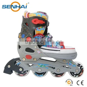 Soft Boot Roller Skates Shoes for Adults With Competitve Price Plasctic Frame Duarable PU Wheels thumbnail-1