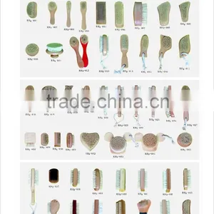 Wooden Handle Nail Brush thumbnail-3