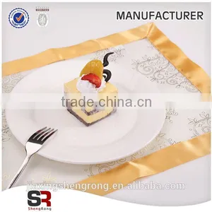 Woven Technics and Plain Dyed Pattern Table Cloth Factory thumbnail-4