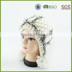 Winter 100 Acrylic Pom Pom Beanie Hats Wholesale thumbnail-2