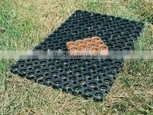 Poriferous Rubber Mat thumbnail-3