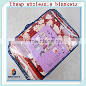 2 in 1 Pillow Bed Linen Flannel Bedding Set thumbnail-1