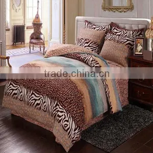 2015 Hot Sale Luxury Leopard Stripe Printed Flannel Throw Bedding Set thumbnail-1