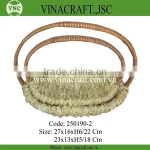 Gift Basket Made From Palm Leaf thumbnail-1