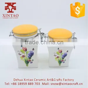 Regular Fancy Ceramic Round Shape Antique Cookie Jar Set for Kitchen thumbnail-3