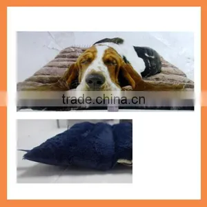 Warm Plush Home and Travel Pet Bed thumbnail-2