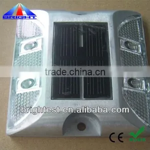 White and Red Color Led Solar Cat Eyes Road Stud thumbnail-1