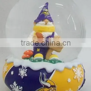 Water Globe thumbnail-1