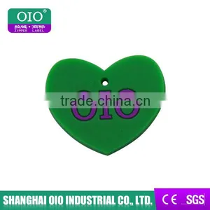 OIO Best-seller Fashion Custom Garment Soft PVC Label thumbnail-1