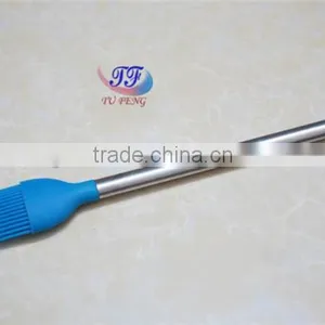 2016 Dongguan Tufeng Food Grade Heat Resistant Silicone Saluminium Baking Trays Brush thumbnail-2