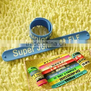 Best-selling ! 2013 the Personality Fashion Design Silicone Slap Bracelet thumbnail-1