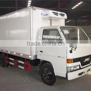 JMC 4*2 4m Length Refrigerated Truck for Supplying Fresh Vegetable thumbnail-6