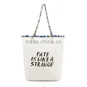 The New Europe and the United States Street Shopping Bag thumbnail-1