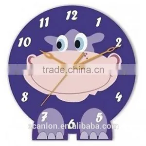 Red Acrylic Clocks for Home Decoration thumbnail-4