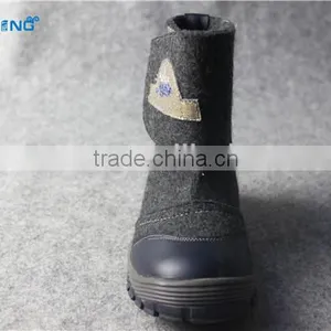 Felt Snow Boots thumbnail-1