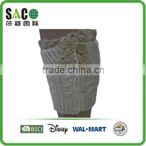 Lace Cuff Cable Pattern With Buttons Legwarmers thumbnail-2