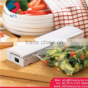 White Plastic Portable Handheld Food Vacuum Sealer thumbnail-1