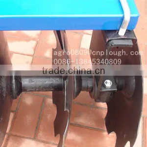 3 Point Hot Seller IBQX Tractor Mounted Light Duty Disc Harrow thumbnail-4