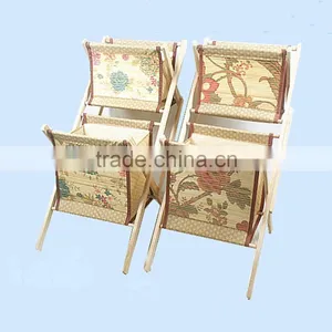 Wood Shelf Hanging Storage Baskets/magazine Rack Newerpaper Rack thumbnail-2