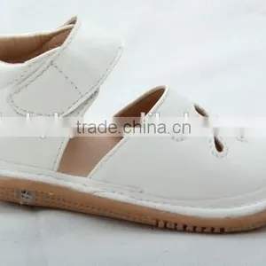 Mary Jane Squeaky Children Shoes thumbnail-3