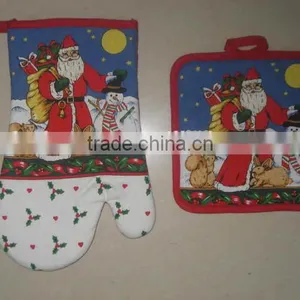 2pcs Kitchen Set Christmas Design in Cotton Oven Mitt and Pot Holder thumbnail-1