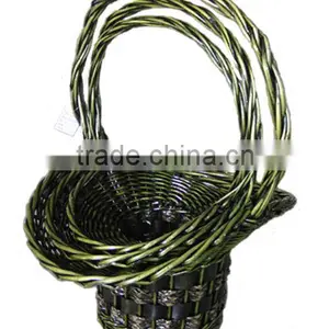 Christmas Flower Basket thumbnail-1