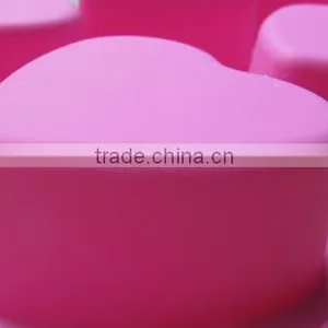 High Quality Heart Shaped Silicone Heart 6 Cups Cake Mould thumbnail-4