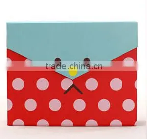 Cute Keychain Packaging Paper Box thumbnail-1