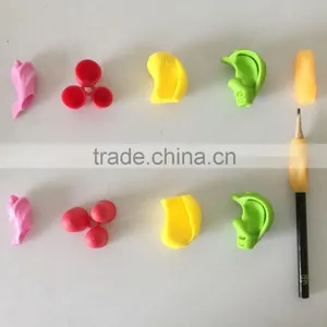 Cheap Promotion Silicone Pencil Grip/Rubber Fingertip Grips/Pen Holder thumbnail-1