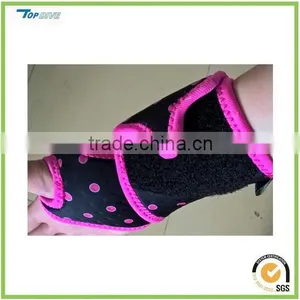 Neoprene Exercise Wrist Band thumbnail-1