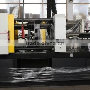 Full Automatic PVC Injection Moulding Machine thumbnail-2