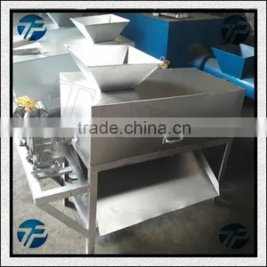 Industrial Green Walnut Peeling and Washing Machine for Sale thumbnail-1