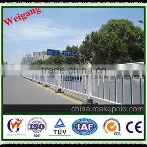 Galvanized Steel Road Guardrail thumbnail-2