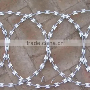 Security Concertina Barbed Wire Tape Wire Razor Barbed Tape Concertina Coil Fencing thumbnail-2