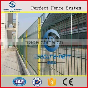 Temporary Decorative Garden Welded Curved Fence/Bending Triangular Wire Mesh Fence With ISO Certificaiton thumbnail-3