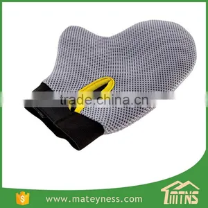 Dog & Cat Pet Grooming Glove thumbnail-2