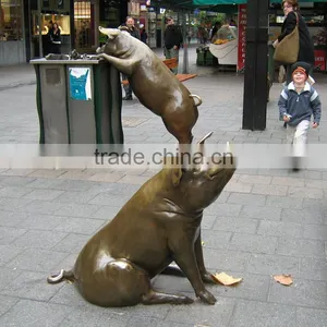 2015 New Design Garden Decoration Bronze Golden Pig Statue thumbnail-1